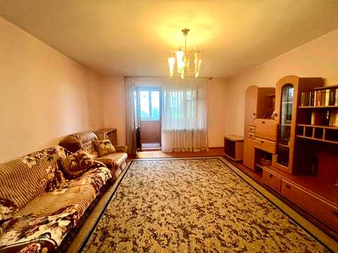 квартира за адресою Івана Фунтового вул., 25