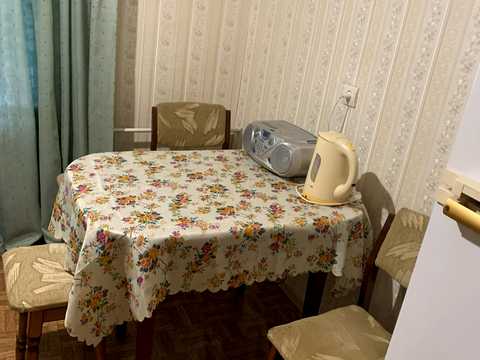 квартира по адресу Ревуцкого ул., 18