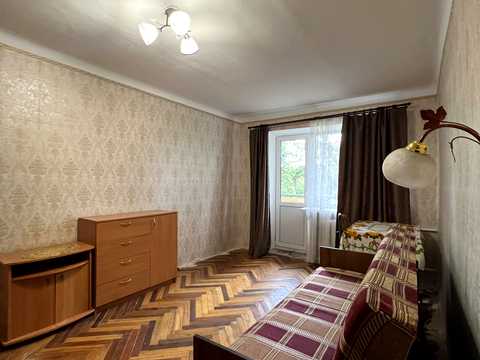 квартира по адресу Салютная ул., 13