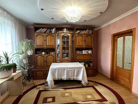 будинок за адресою Рокитнянська вул.