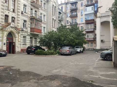 коммерческая по адресу Лютеранская ул., 6