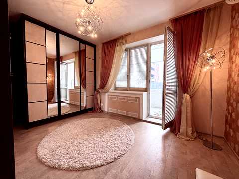 квартира за адресою Виконкомівська вул., 7