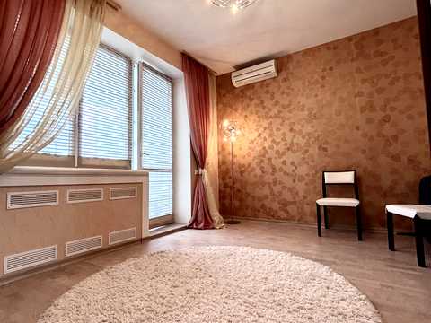 квартира за адресою Виконкомівська вул., 7