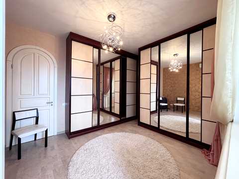 квартира за адресою Виконкомівська вул., 7