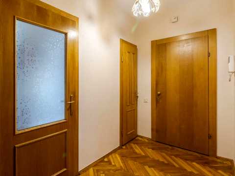 квартира за адресою Іларіона Свєнціцького вул., 18