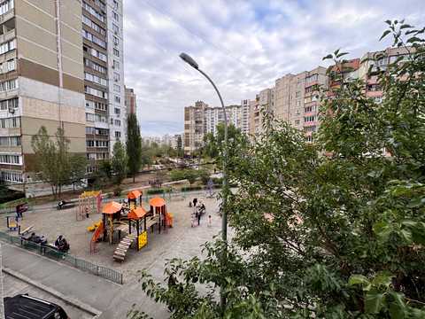 квартира за адресою Оноре де Бальзака вул., 80