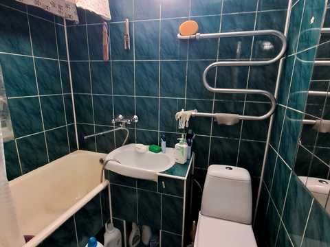 квартира за адресою Кам'янецька вул., 107