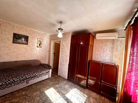 квартира за адресою Академіка Заболотного вул., 18