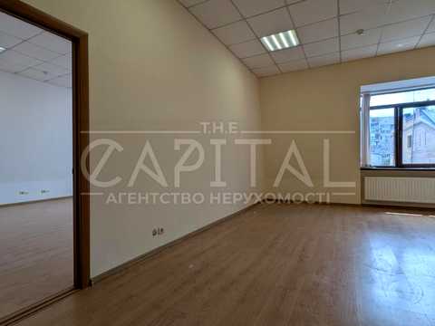 коммерческая по адресу Софиевская ул., 18