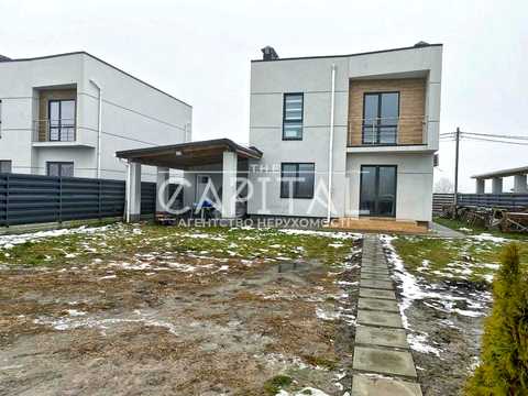 будинок за адресою Центральна, 1