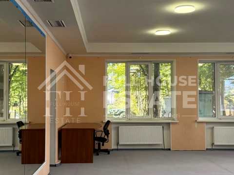 коммерческая по адресу Лесковская ул., 25