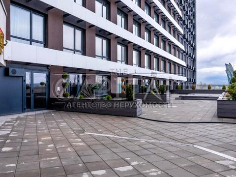 коммерческая по адресу Днепровская набережная ул., 15-Є