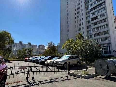 квартира за адресою Михайла Гришка вул., 8-А
