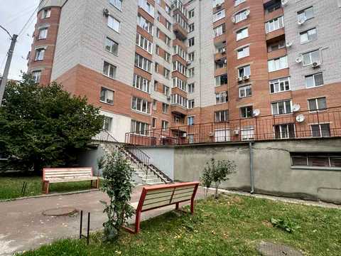 квартира за адресою Наукова вул., 49-А