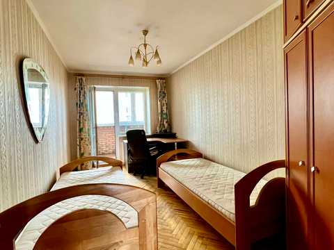 квартира за адресою Срібнокільська вул., 20