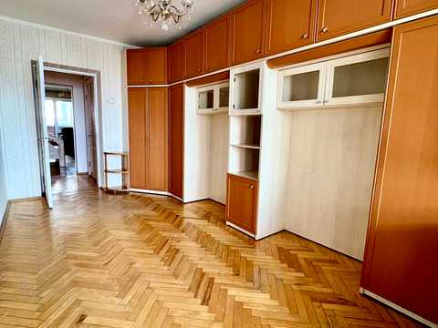 квартира за адресою Срібнокільська вул., 20