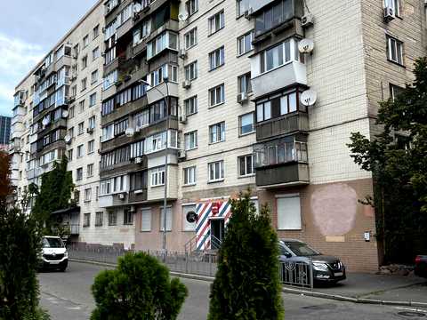квартира за адресою Казимира Малевича вул. (Боженка), 111