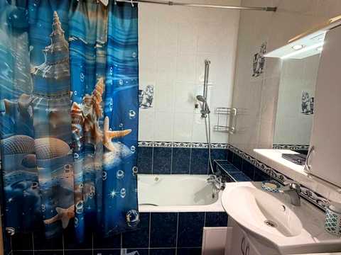 квартира за адресою Василя Симоненка вул., 2-А