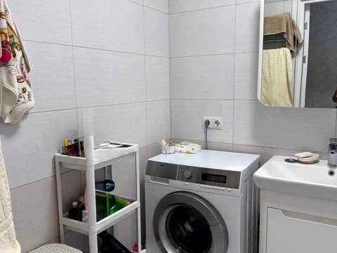 квартира за адресою Академіка Глушкова просп., 9-Є