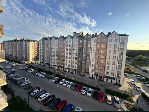 квартира за адресою Героїв Крут вул., 8