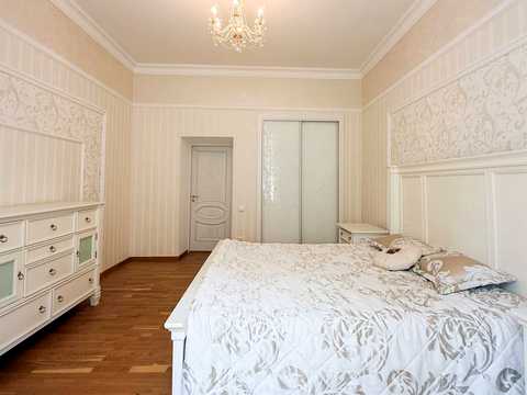 квартира по адресу Братьев Рогатинцев ул., 21