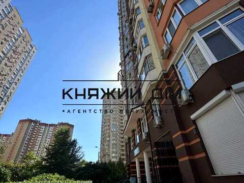 комерційна за адресою Урлівська вул., 40