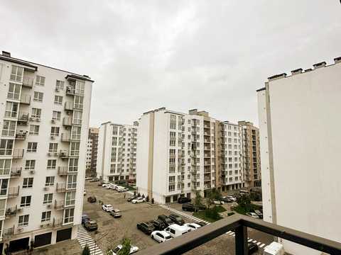 квартира за адресою Сімейна вул., 5