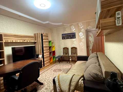 квартира за адресою Миколи Ушакова вул., 16