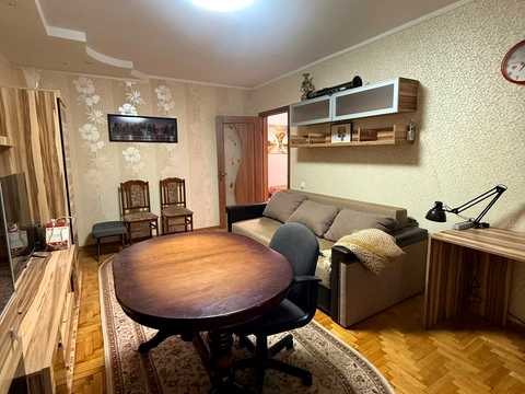 квартира за адресою Миколи Ушакова вул., 16