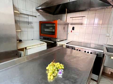 комерційна за адресою Львів, Короля Данила пл., 2
