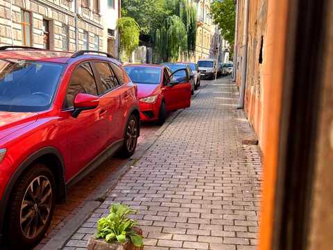 комерційна за адресою Львів, Короля Данила пл., 2