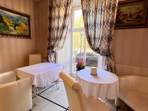 комерційна за адресою Львів, Короля Данила пл., 2