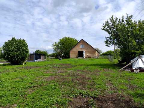 комерційна за адресою с. Чепиліївка, Жовтнева, 7а