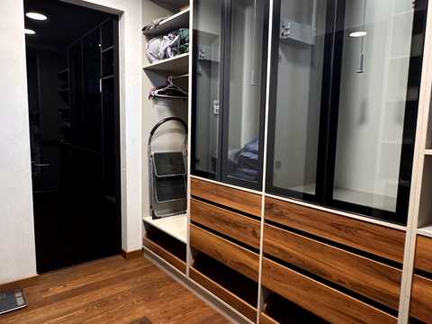 квартира по адресу Львовская ул., 48