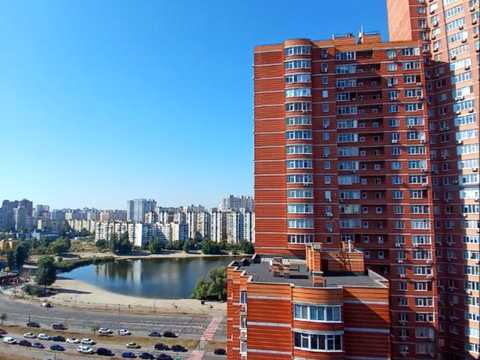 квартира за адресою Ревуцького вул., 11-А