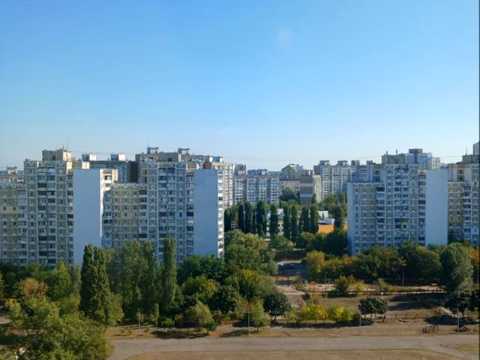 квартира за адресою Ревуцького вул., 11-А