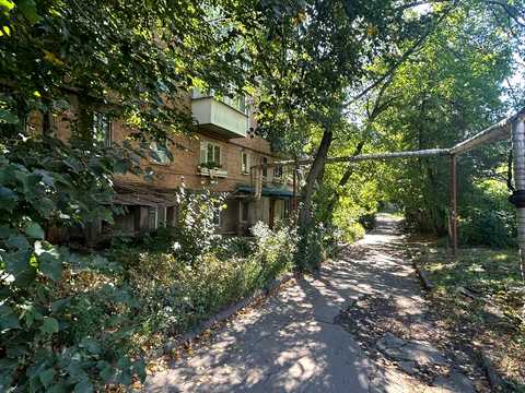 квартира за адресою Української Повстанської Армії вул. (Ватутіна), 30/32