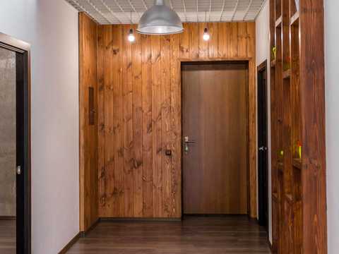 коммерческая по адресу Кловский спуск, 7