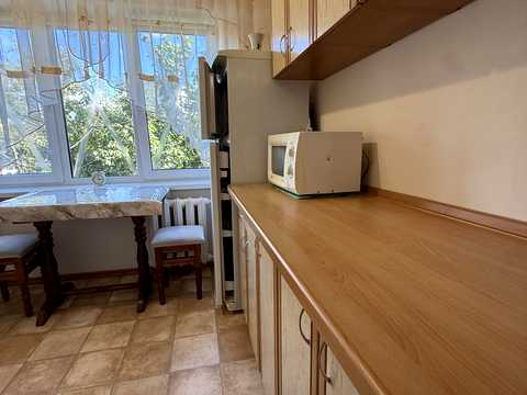 квартира за адресою Братиславська вул., 8