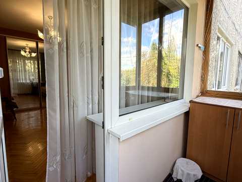 квартира за адресою Братиславська вул., 8