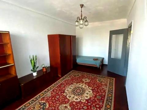 квартира за адресою Кам'янецька вул., 75