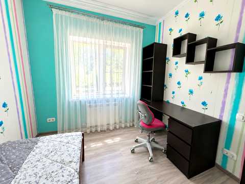 будинок за адресою смт. Близнюки, Південна, 21
