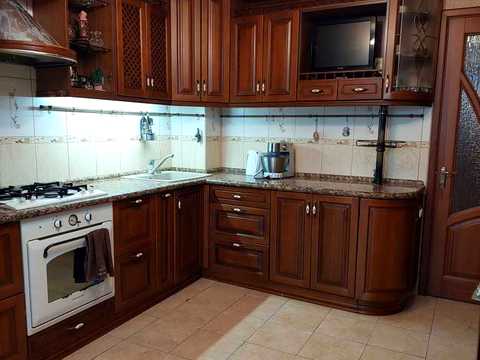 квартира за адресою Баяна вул., 8