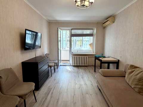 квартира за адресою Академіка Корольова вул., 28