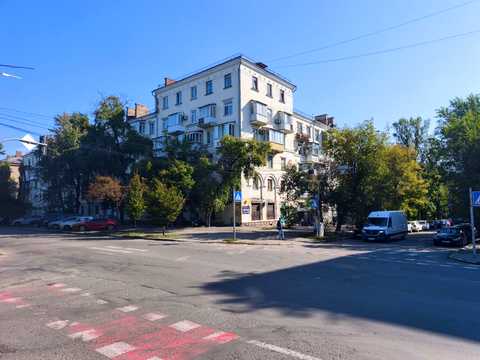 коммерческая по адресу Гарматная ул., 33/1