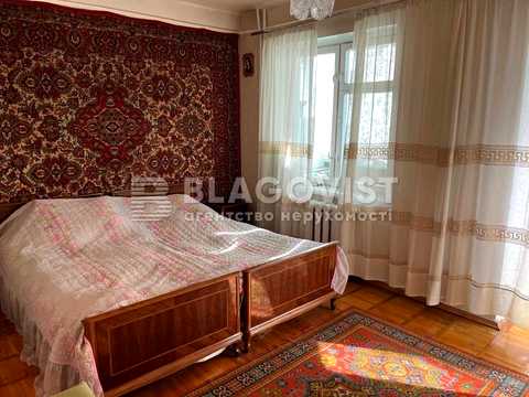 квартира за адресою Леся Курбаса просп., 2/13