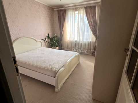 квартира за адресою Генерала Генадія Воробйова вул. (Курська), 13-Б