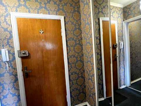 квартира за адресою Генерала Генадія Воробйова вул. (Курська), 13-Б