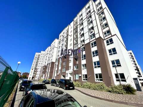 квартира за адресою Соборна вул. (Петропавлівська), 123