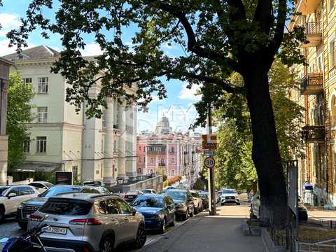 квартира по адресу Лютеранская ул., 13